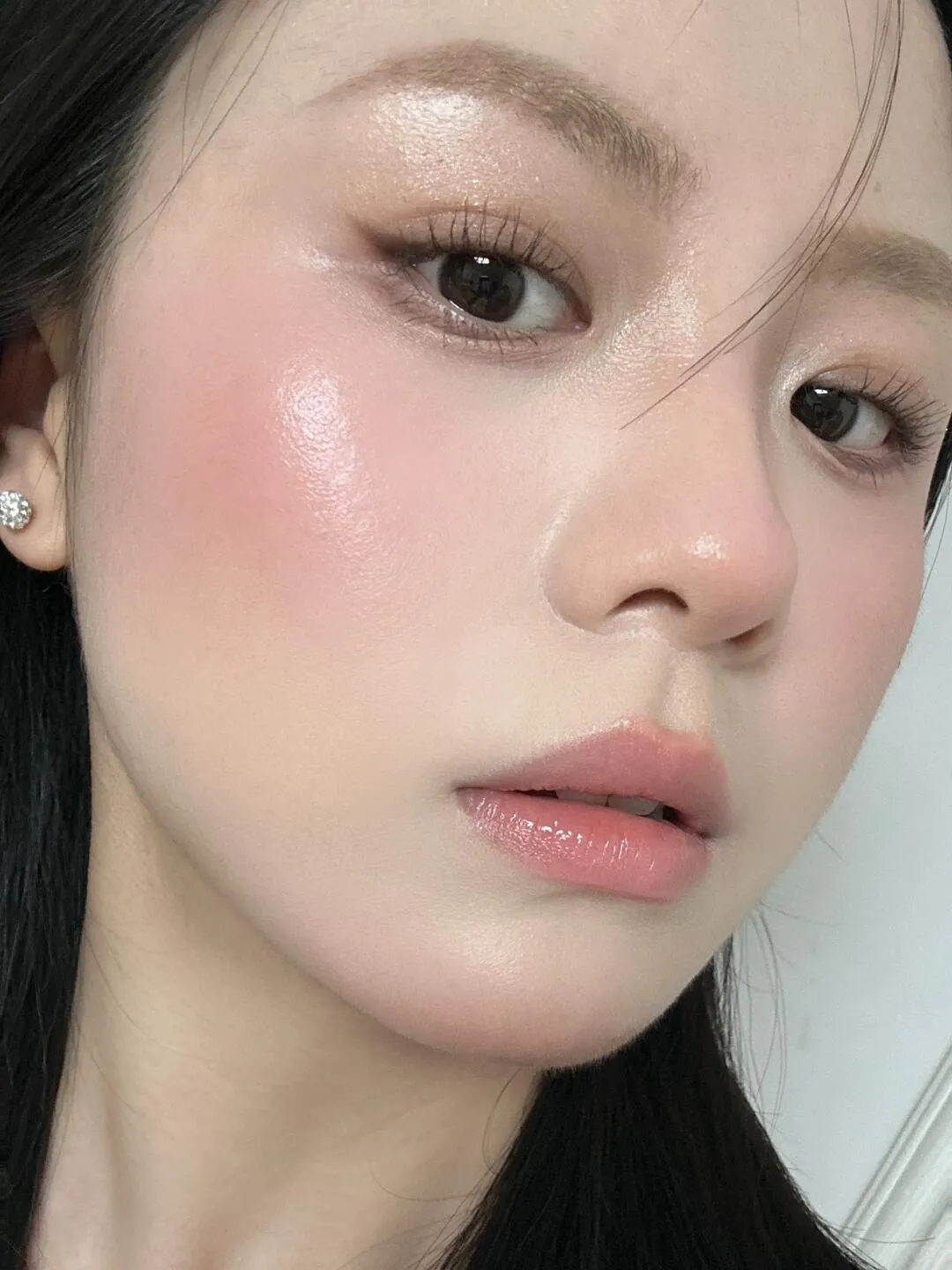 Round Face ~ 🧊 Oxygen Daily Sheer Makeup Tutorial